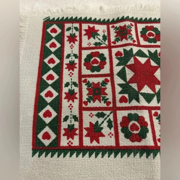 Vintage Placemats Woven Fringed Christmas Holiday Nordic Style Pattern Set of 2 - Picture 4 of 8